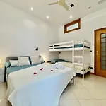 Apartmán Finalborgo Outdoor&sea, Three-room Flat W/wifi Finale Ligure