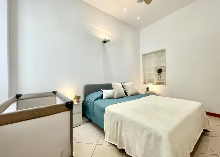 Apartament Finalborgo Outdoor&sea, Three-room Flat W/wifi