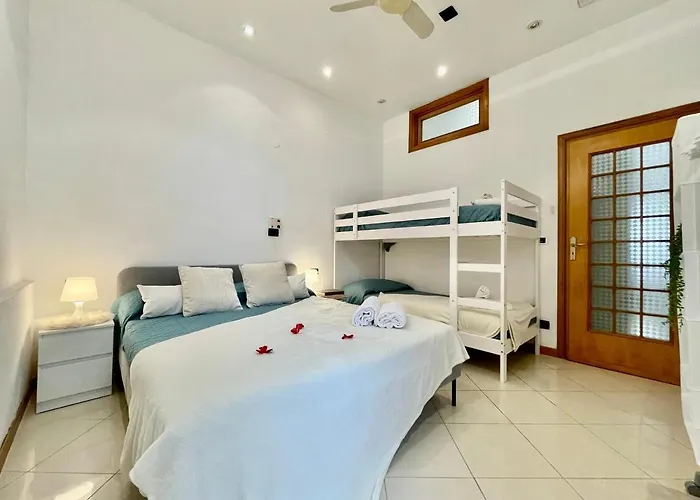 Apartment Finalborgo Outdoor&sea, Three-room Flat W/wifi Finale Ligure